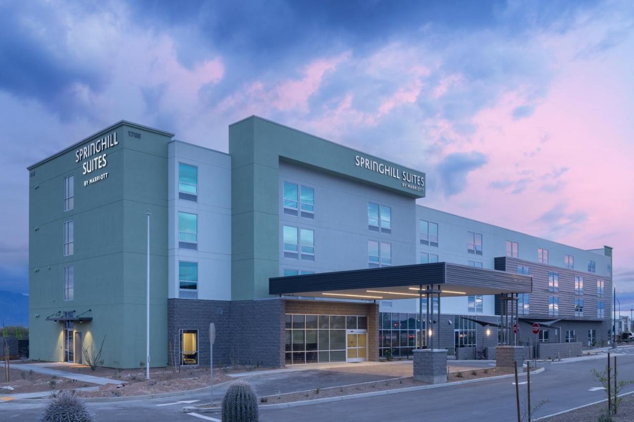 Springhill Suites By Marriott Tucson At The Bridges Exterior photo