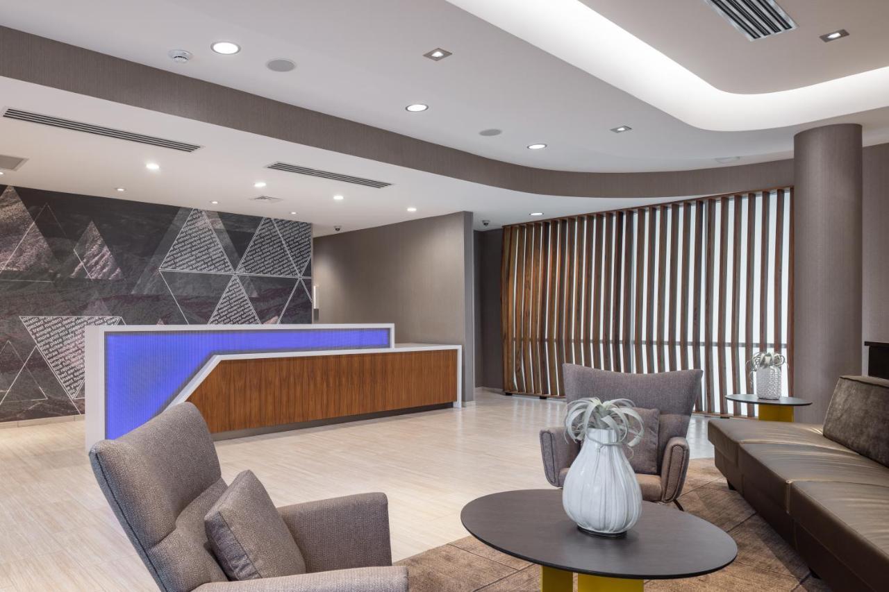 Springhill Suites By Marriott Tucson At The Bridges Exterior photo